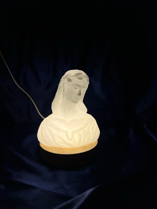 Disco Elysium Dolores Dei Bust Night Light, FDM Printing, Disco Elysium Collectibles, the perfect gift for Disco Elysium fans