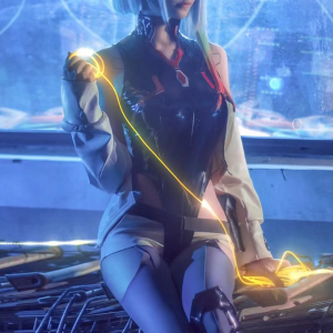 Cyberpunk Edgerunners Lucy Monowire, Lucy Monomolecular Line Cold Light Line Weapon Cos Props